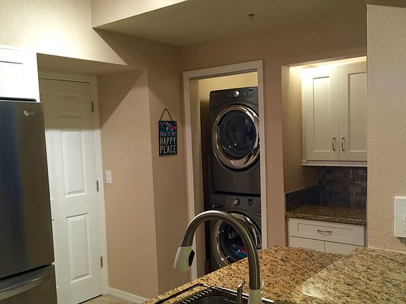 3rd image of 100 4th Ave S APT 321