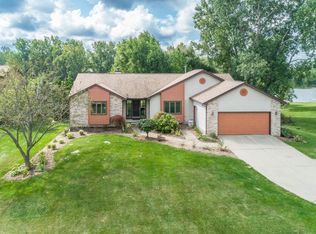 9397 W Scenic Lake Dr, Laingsburg, MI 48848 | MLS #276654 | Zillow