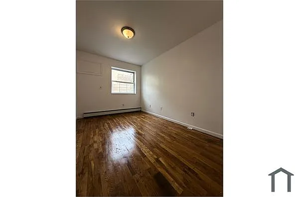 793 Jennings St APT 3 photo 1