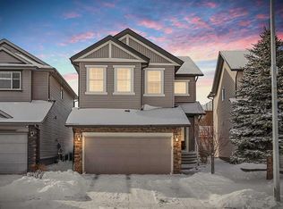 47 E Everbrook Cres SW, Calgary, AB T2Y0L6