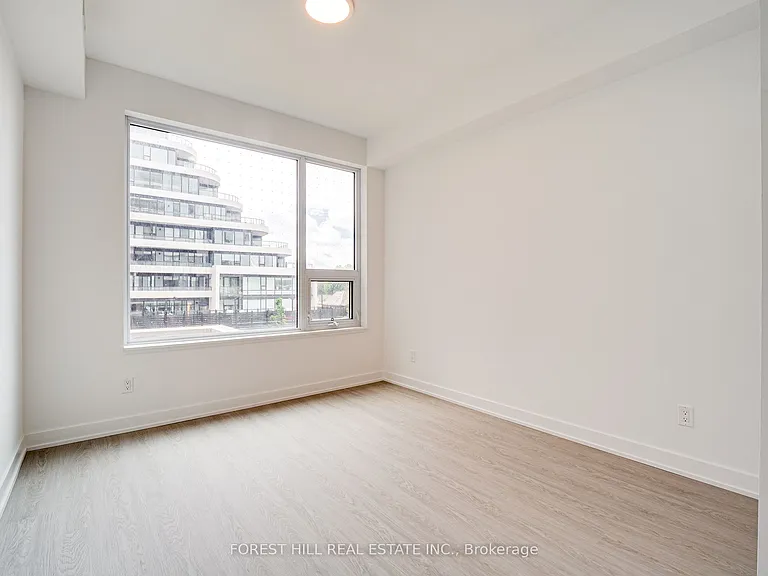 8188 Yonge St #202 — Photo 10