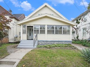 243 Dickinson St SE, Grand Rapids, MI 49507
