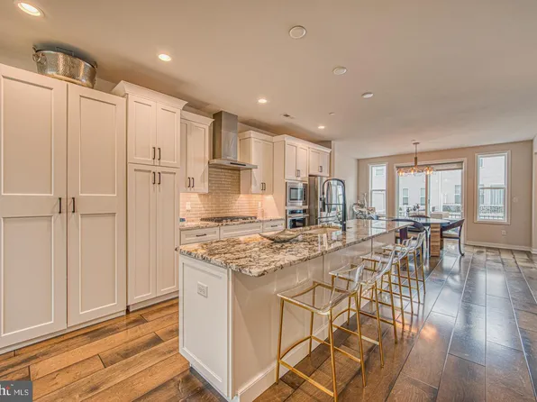 307 Star Tavern Ln, West Chester, PA 19382