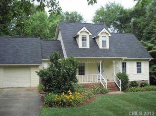 1748 Elmwood Dr, Rock Hill, SC 29730