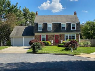 5 Brookline Ct, Laurel Springs, NJ 08021