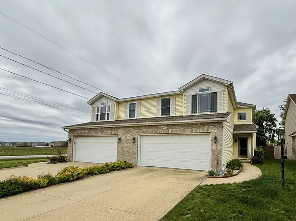 2 Parsley Dr, Savoy, IL 61874