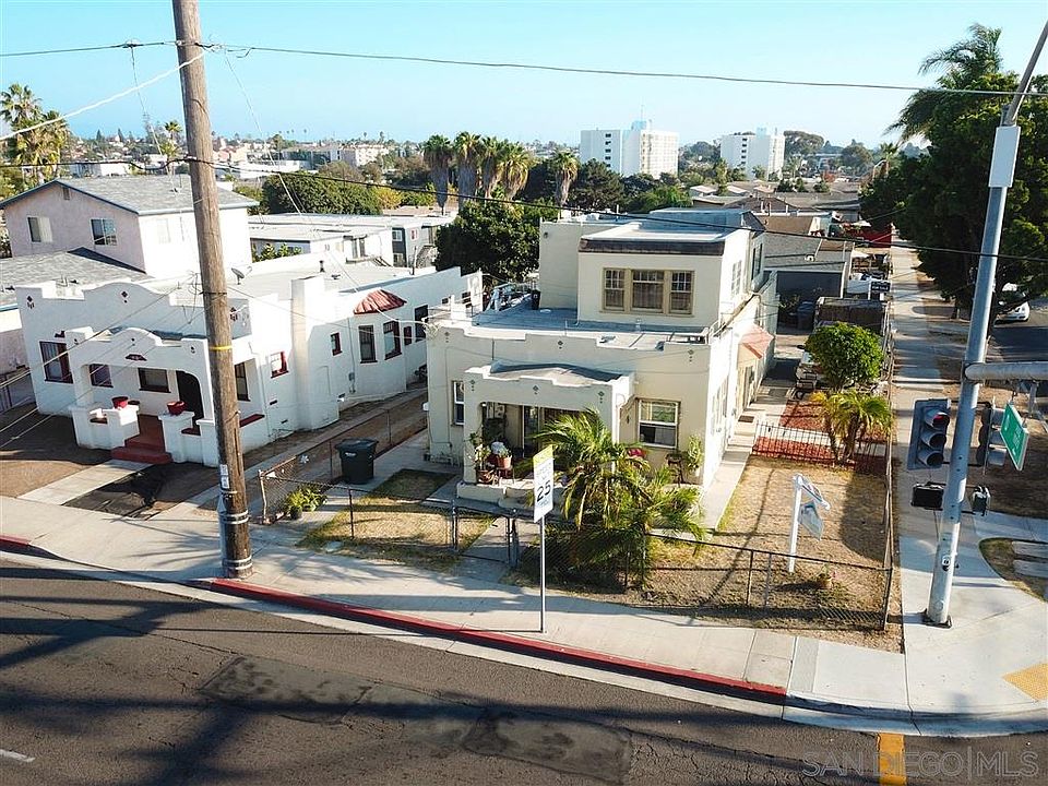 2nd image of 406 E Plaza Blvd