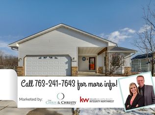 13819 Vintage Ct NW, Andover, MN 55304