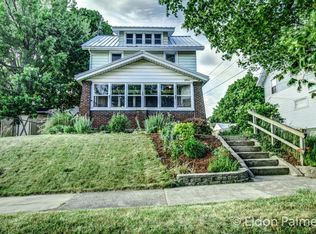 25 Burr Oak St NW, Grand Rapids, MI