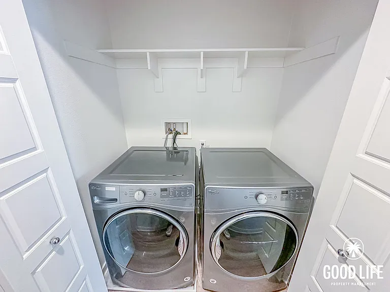2114 Element Way — Photo 13