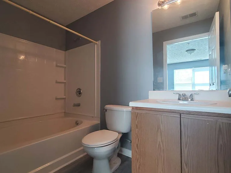 17301 Waldrop Cv — Photo 8
