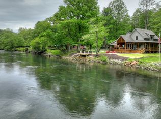 309 Spiller Rd, Blue Ridge, GA 30513