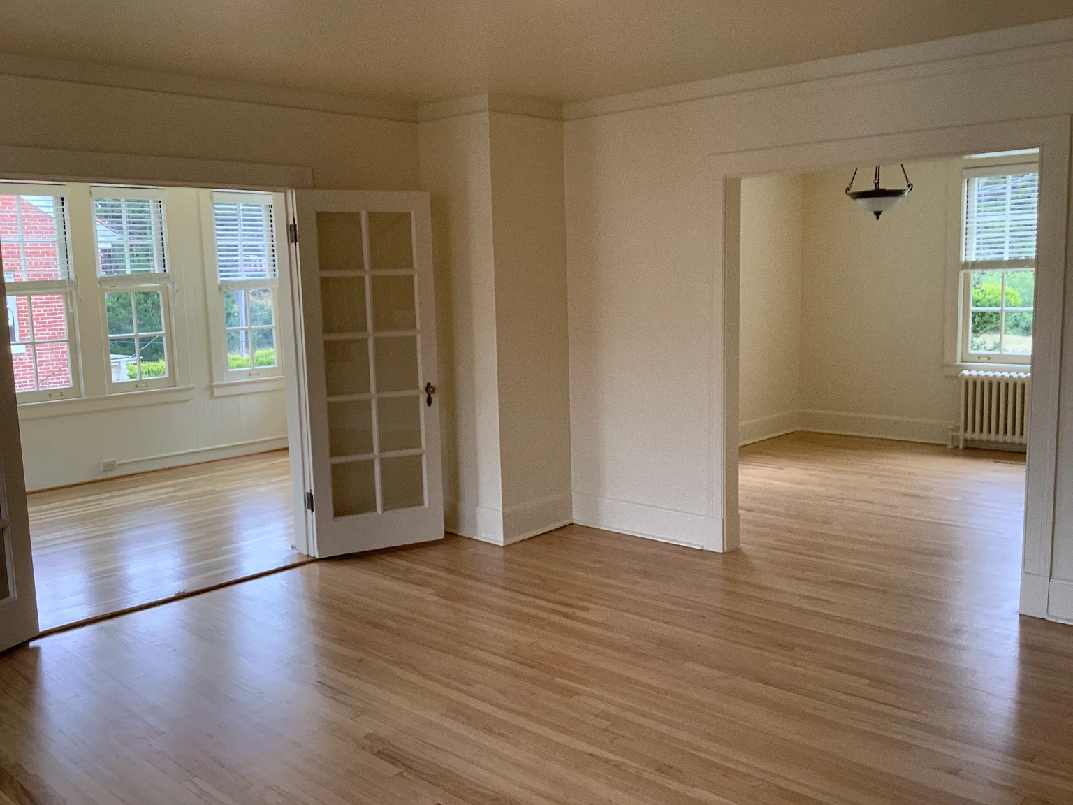3 bed, 1250 sqft, $10,200 — Photo 4