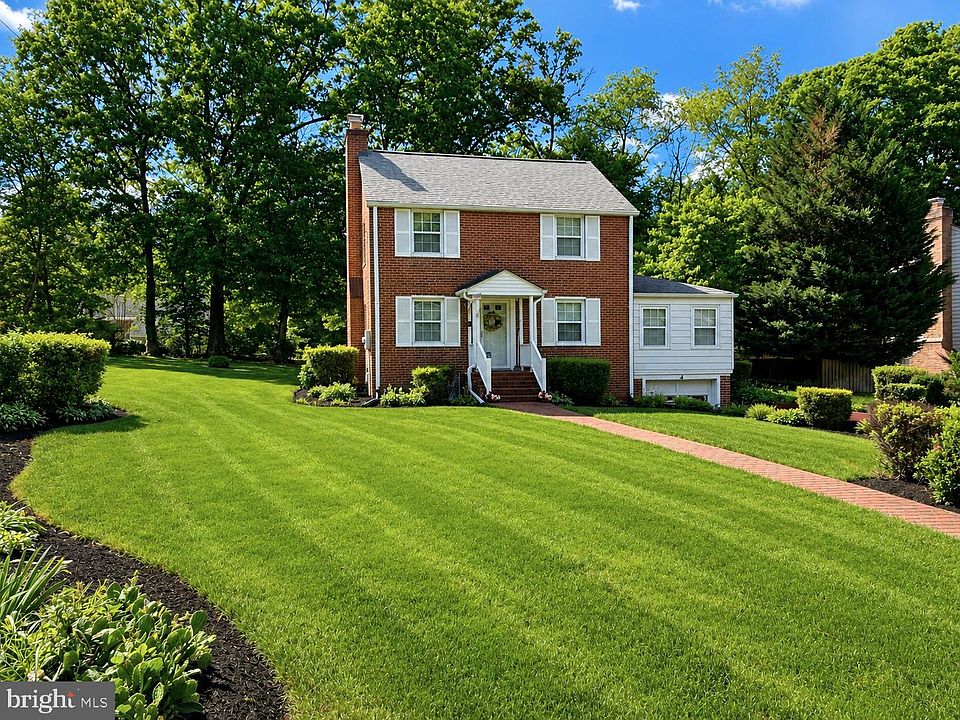 1st image of 4004 Lee Pl