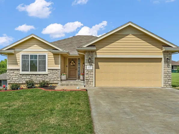 4416 SW Brandywine Ln, Topeka, KS 66610