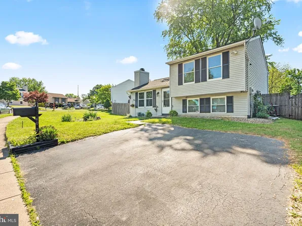 402 Cranberry Ct, Frederick, MD 21703