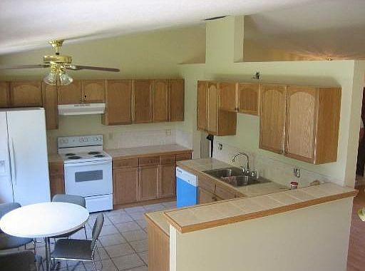 Home For Sale In Lakewood Park