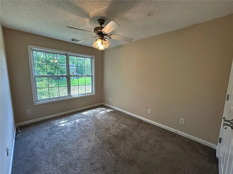3233 Glenloch Pl — Photo 28