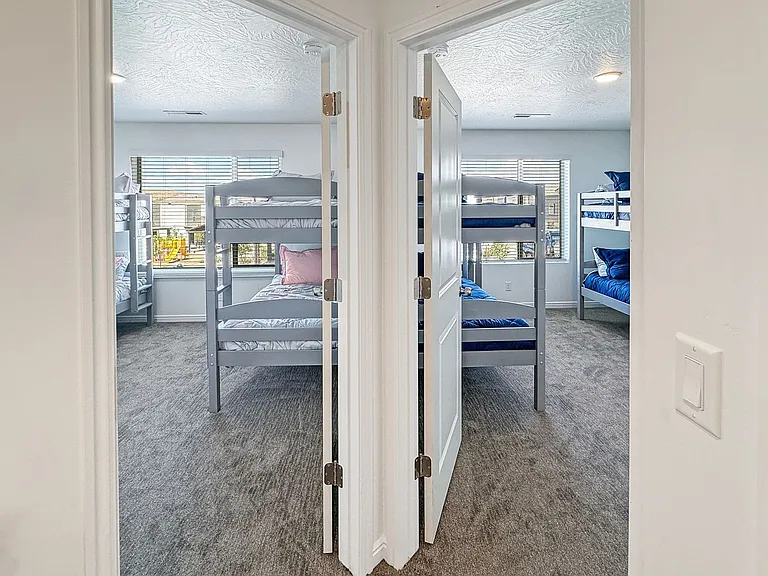 5815 S Carnelian Pkwy — Photo 21