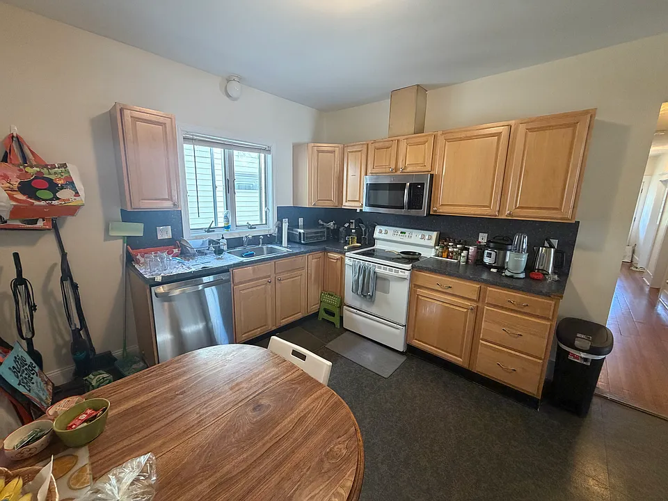 288 Boston Ave #22