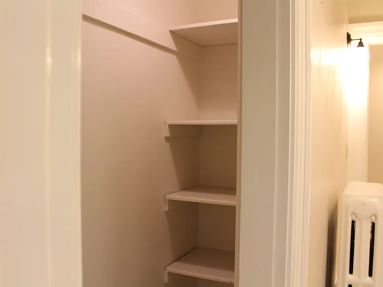 13 S Goodman St #7 — Photo 10