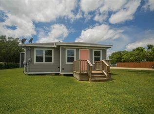 124 3rd St, San Leon, TX 77539