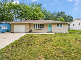 3235 Randolph St, Waterloo, IA 50702