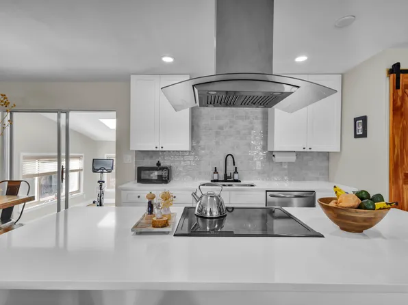 1319 S Lincoln St, Longmont, CO