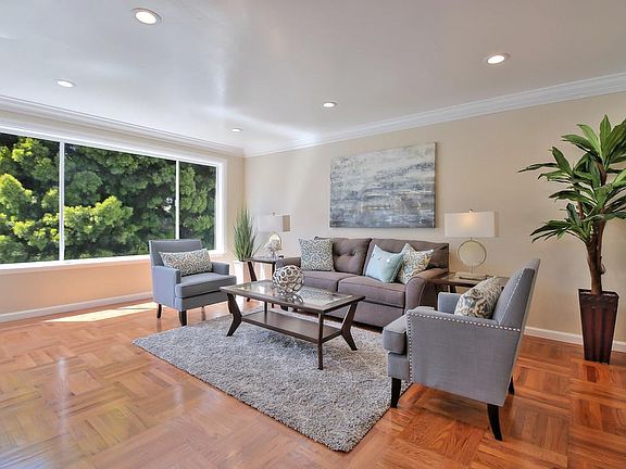 5th image of 359 Accacia St