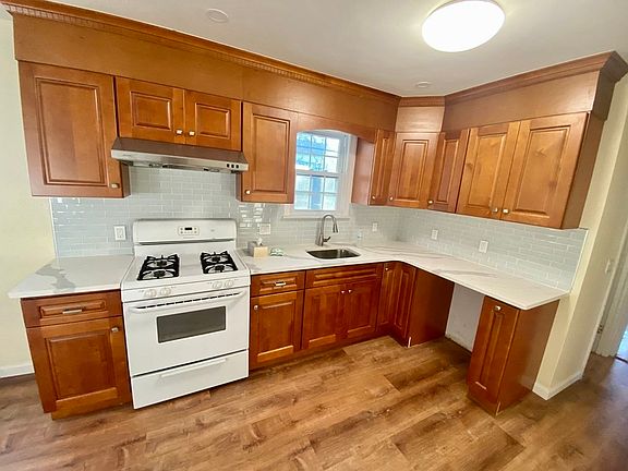 2nd image of 19 Sagamore Ave #1