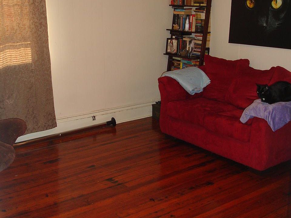 2nd image of 1400 Tennessee St #4
