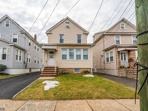 2nd image of 343 Dewitt St