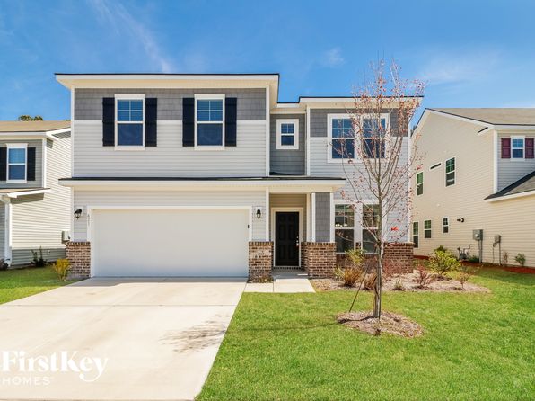 421 Sanctuary Park Dr