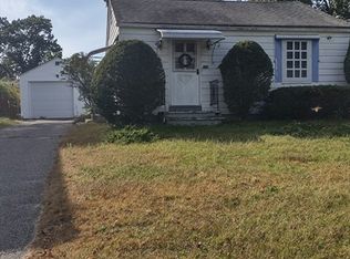 178 Penrose St, Springfield, MA 01109