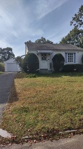 178 Penrose St, Springfield, MA, 01109