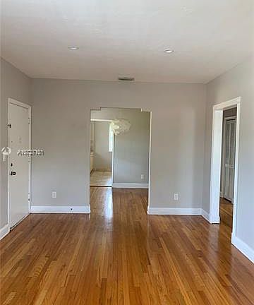 4th image of 1045 SW 8th Ave #1045