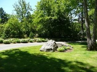 1118 Bayside Rd, Trenton, ME 04605