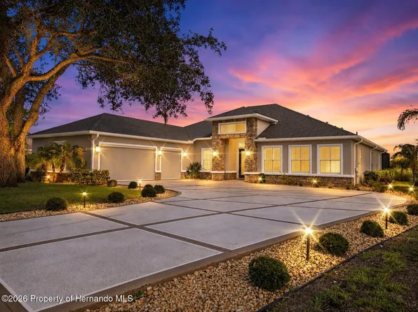9215 Lake Cypress Loop, Weeki Wachee, FL 34613