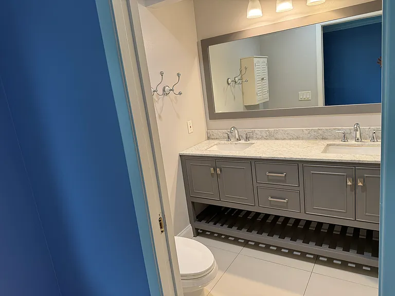 311 Island Way #201 — Photo 27