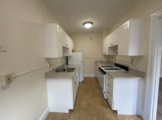 1393 Beacon St #7, Brookline, MA 02446