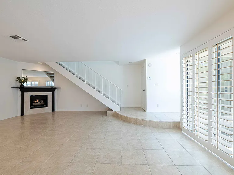 3623 Summershore Ln — Photo 6