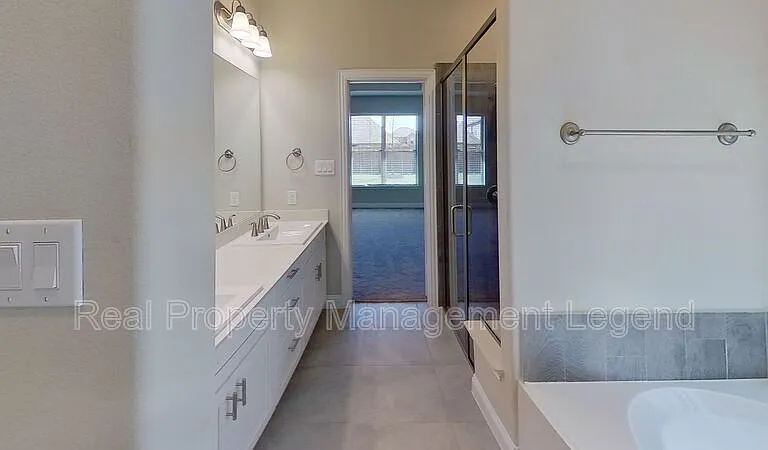 6117 Horsetail Dr — Photo 16