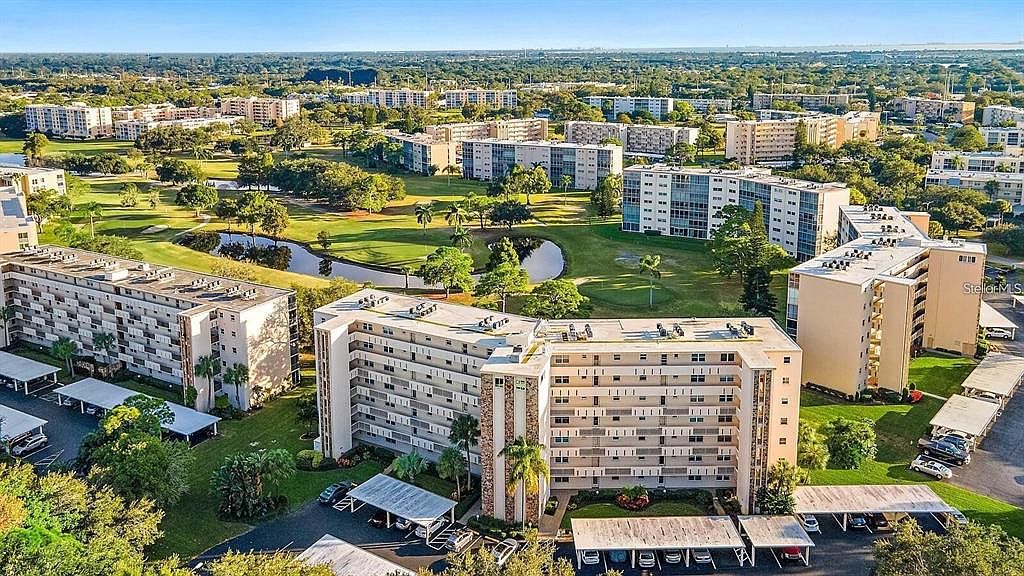 3640 Ironwood Cir APT 601N