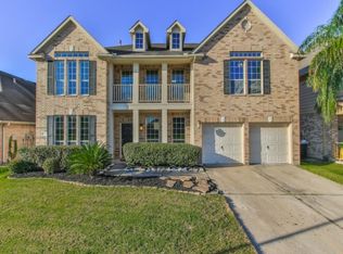 15307 Fragrant Pines Ln, Houston, TX 77049