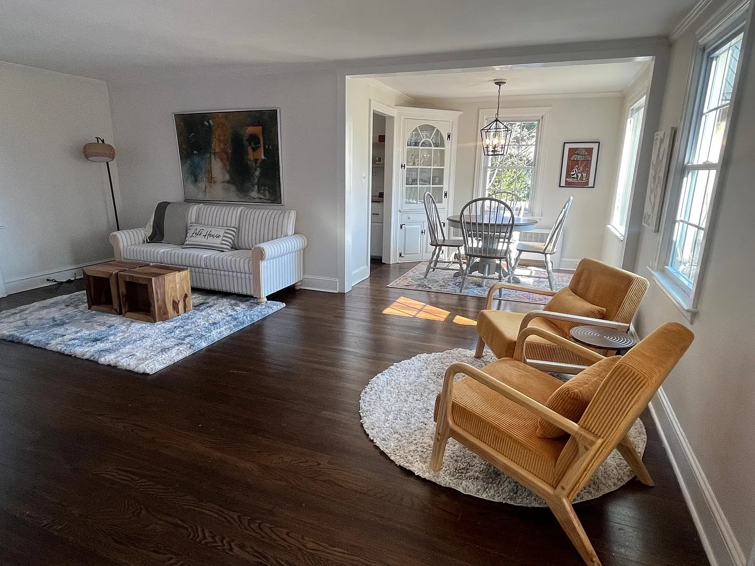 2 bed, 1856 sqft, $3,000 — Photo 2