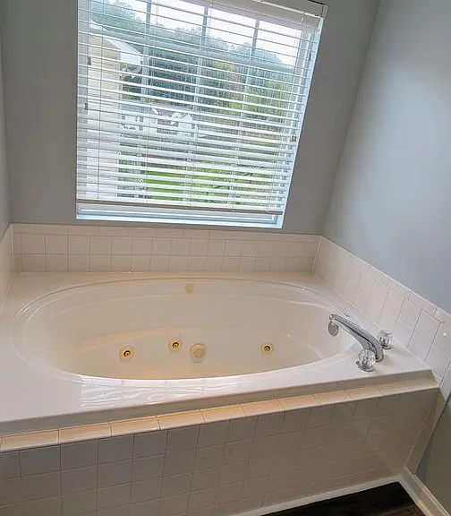 1645 Wolverine Ln — Photo 18