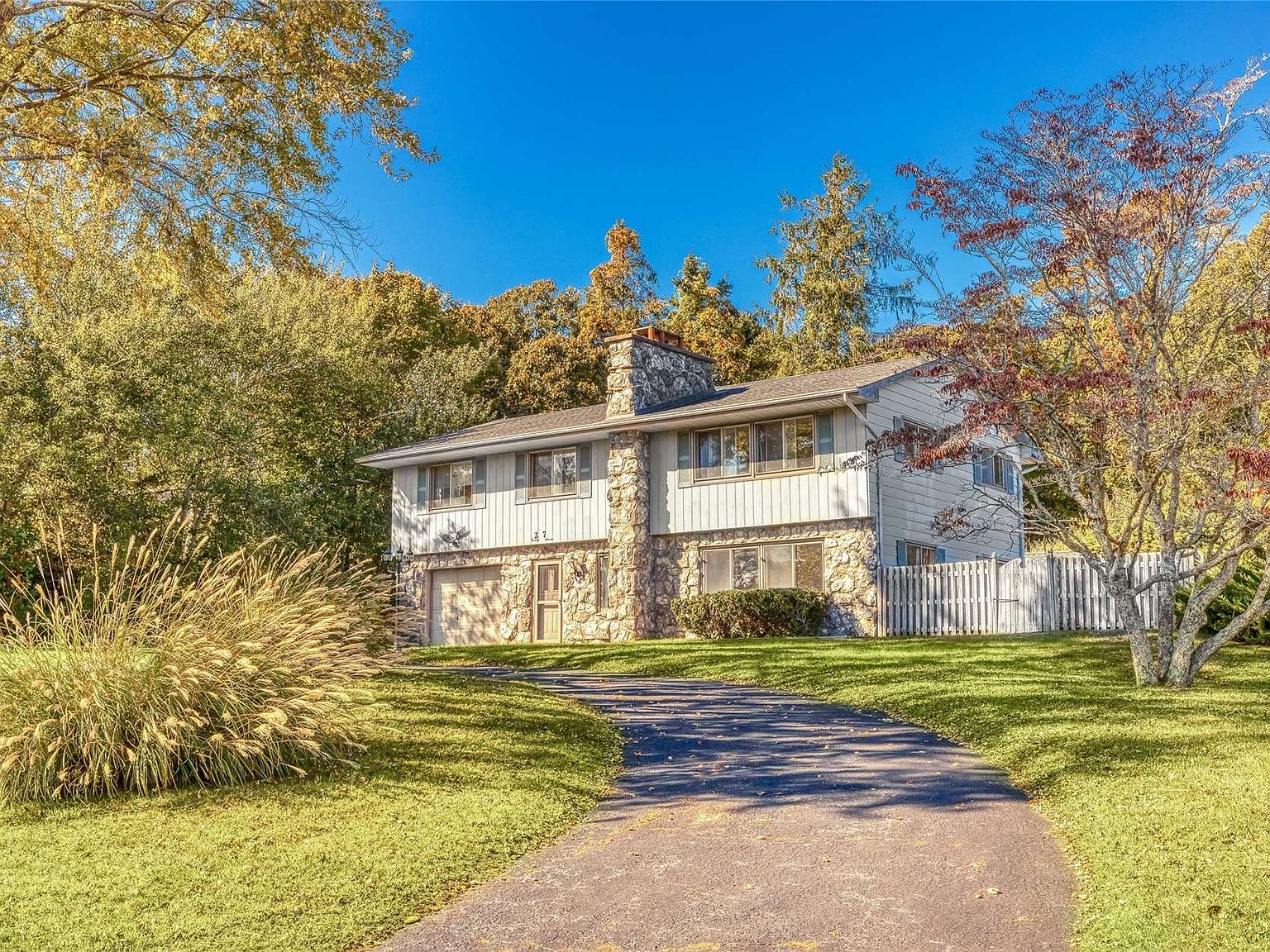 27 Terry Drive, Shelter Island Heights, NY 11965 Zillow