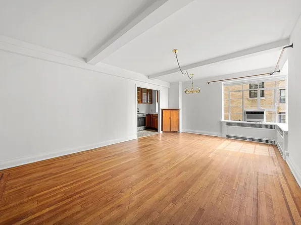 320 Central Park W #2D, New York, NY 10025