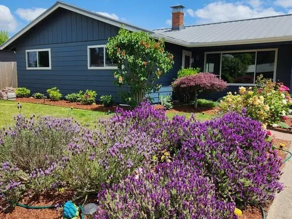 4566 46th Ave NE, Salem, OR 97305