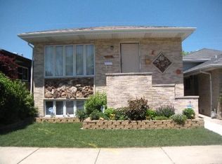 7008 40th Pl, Stickney, IL 60402